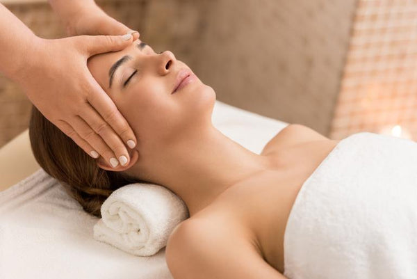 7 Surprising Benefits of Head Massage